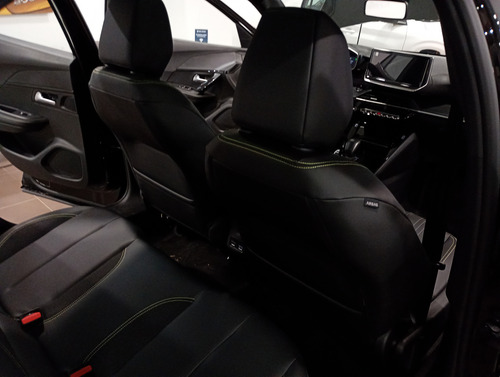 Peugeot 2008 1.0T Gt