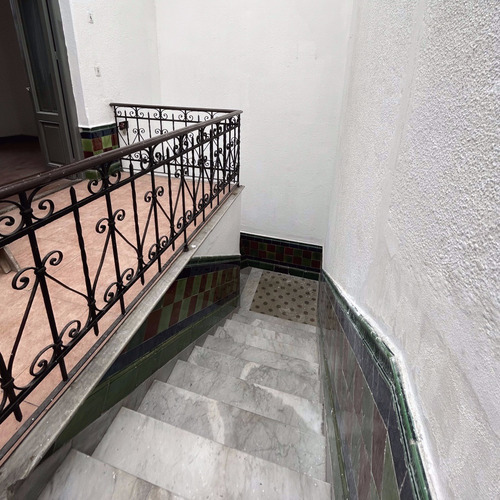 Alquiler De Amplia Casa Con 3 Dormitorios Y 2 Baños En Cordon Ideal Empresa