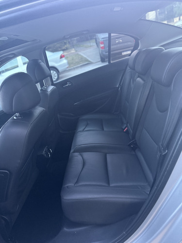 Peugeot 408 1.6 Feline Hdi 115cv
