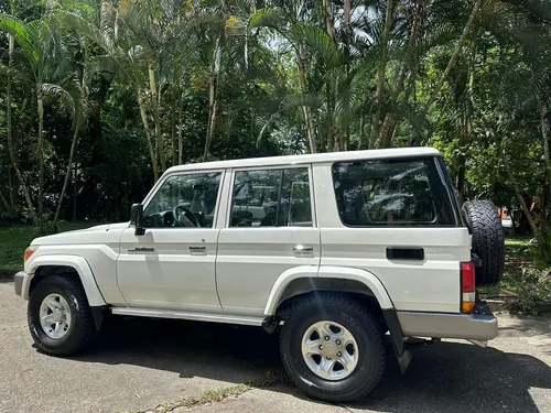 Land Cruiser Serie 76 V6 4.0