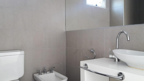 Imagen 15 de 30 de Departamento Con Cochera. Muy Luminoso Y Amenities