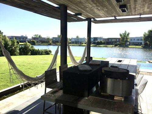 Casa En Venta - Barbarita