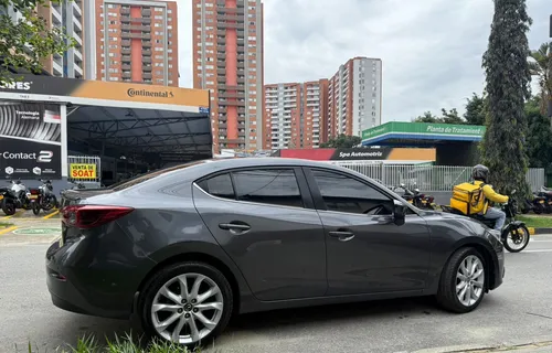 Mazda 3 2.0 Grand Touring