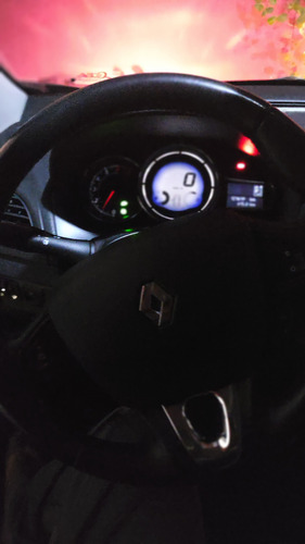Renault Fluence 2.0 Dynamique X-tronic Hi-flex 4p