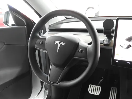 Tesla 2021 Model Y