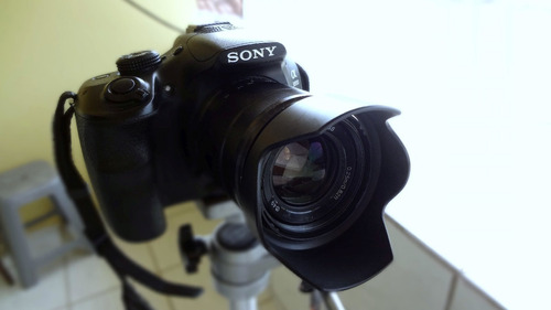 Camera Sony A3000 18-55mm .com Cartão .e Acessórios