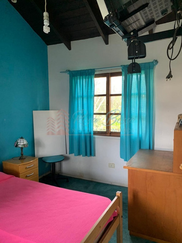 Imagen 14 de 16 de Linda Casa En Entorno Agradable, Excelente Para Vivir Todo El Año, Cuenta Con 3 Dormitorios, Living Comedor Cocina, Parrillero Sin Techar Y Garage.