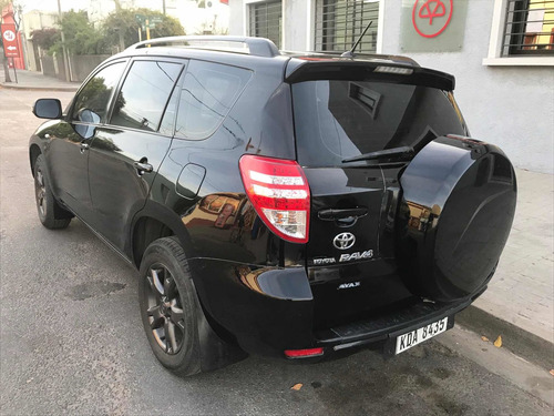 Toyota Rav4 2.4 4x2 At 2011