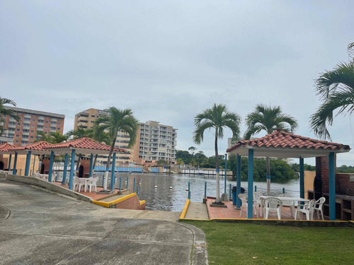 Imagen 27 de 30 de Apartamento Higuerote Puerto Encantado Impecable, Listo Para Disfrutar