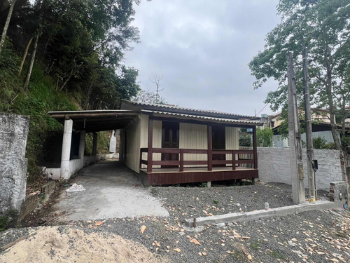Casa No Bairro Maria Céu