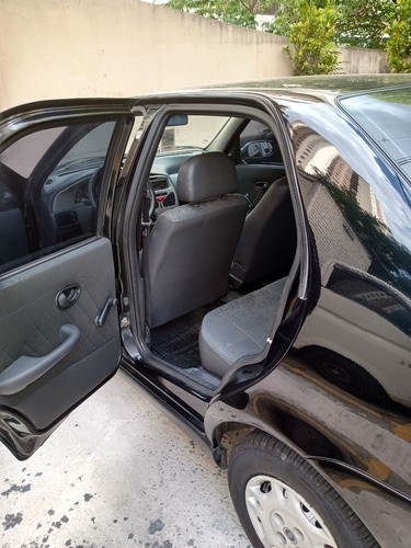 Fiat Siena 1.0 Fire Flex 4p