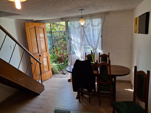 Acogedora Casa En Tranquilo Barrio De San Bernardo