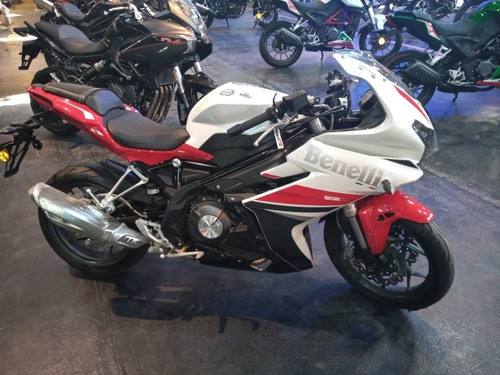 Imagen 2 de 15 de Benelli 302 R Startmotos32