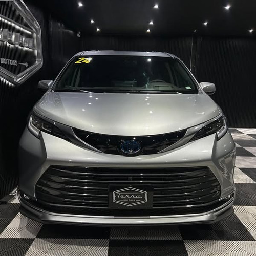 Toyota Sienna 2.5 Hev Platinum