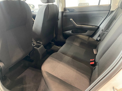 Imagen 19 de 24 de Volkswagen Virtus Trendline Mec Unidades Limitadas 2023