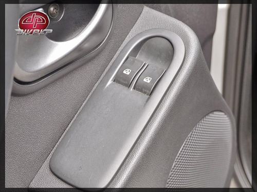 Imagem 7 de 13 de Renault Sandero 1.6 Expression Hiflex 4p