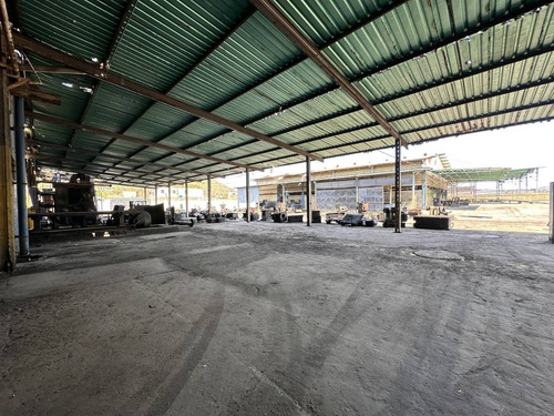 224145 Am* Venta De Galpón En Puerto Cabello