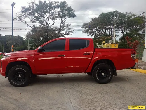 Mitsubishi L200 2.5l
