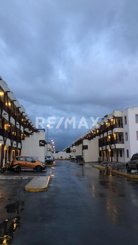 Hermoso Departamento En Real Bilbao,playa Del Carmen