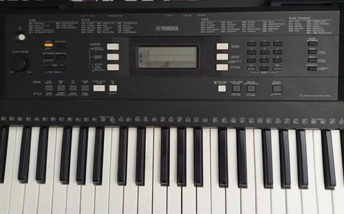 Piano Yamaha Psr343