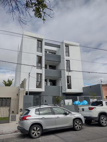 Departamento En Venta Ivet V