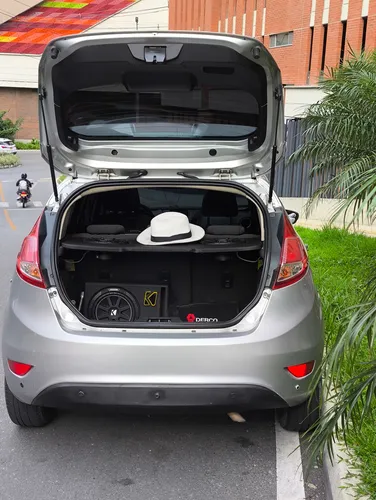 Ford Fiesta 1.6 Hatchback Titanium