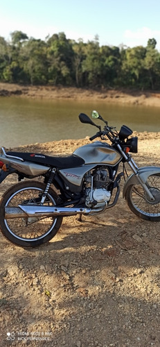 Imagem 2 de 8 de Honda Titan Ks