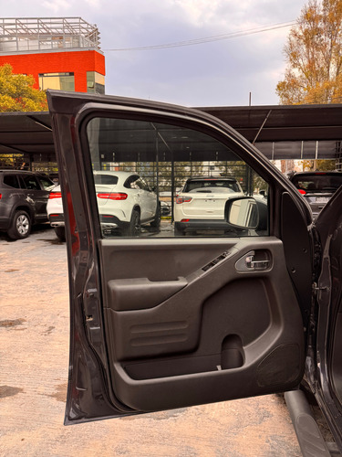 Nissan Frontier 4.0 Pro-4x V6 4x2 Mt