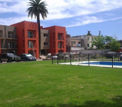 Departamento De 2 Ambientes Con Cochera - Villa Carmela - San Miguel