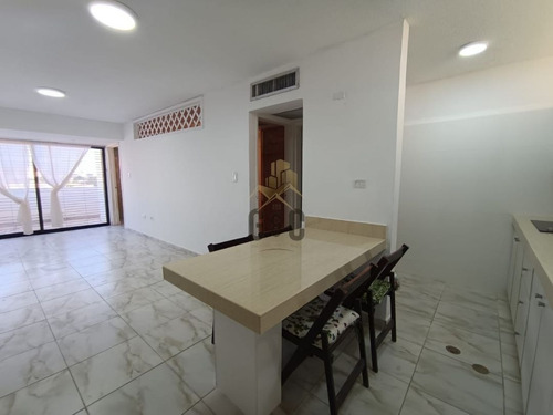 Imagen 2 de 15 de Apartamento En Resd. El Genovés - Sector Genovés, Municipio Mariño Nueva Esparta