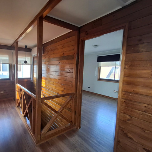 Se Arrienda Y/o Vende Amplia Y Cómoda Casa En Barrio Seguro