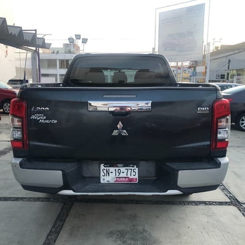 Imagen 4 de 15 de 2021 Mitsubishi L200 Diesel Glx