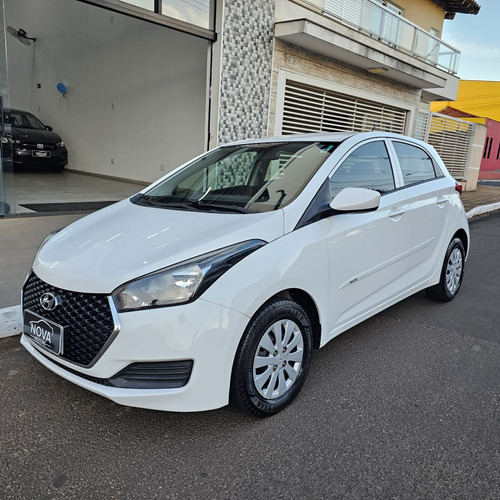 Hyundai HB20 1.0 UNIQUE 12V FLEX 4P MANUAL