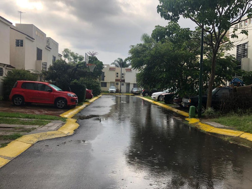 Terreno En Venta En Tesistan Zapopan Jal.