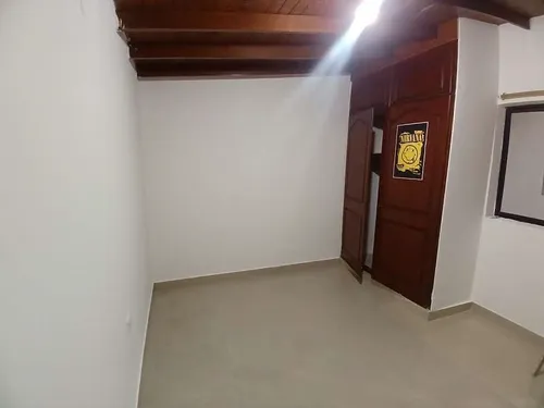 Apartaestudio En Arriendo Ubicado En Medellín Sector Laureles (27057).