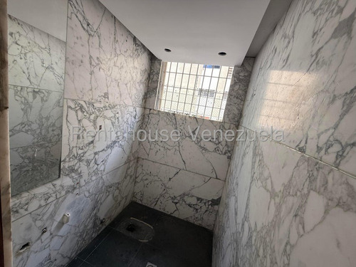 Edificio En Las Mercedes #25-19603 Dreidy G