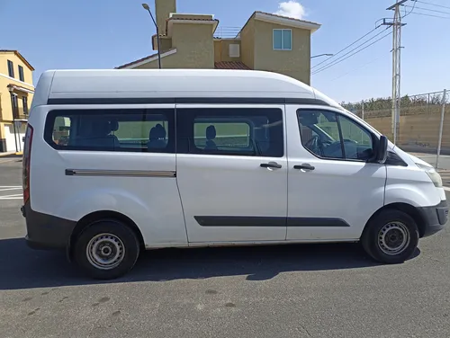 Ford Transit 2.2 Pasajeros Larga Techo Alto Custom Mt