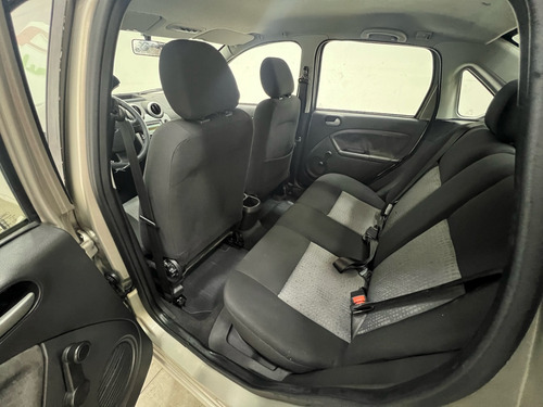 Ford Fiesta 1.6 MPI CLASS SEDAN 8V FLEX 4P MANUAL