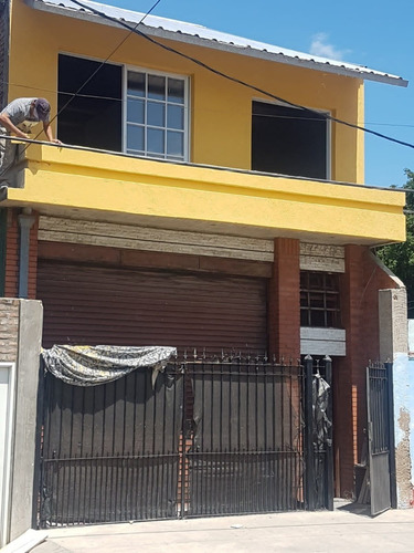 Imagen 3 de 3 de Local Godoy Cruz