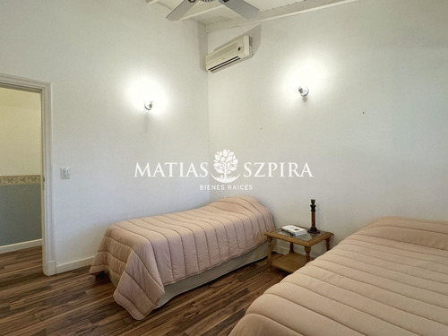 Casa En Venta En Los Puentes