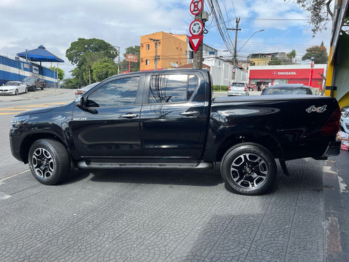 Toyota Hilux 2.8 D-4D TURBO CD SRV 4X4