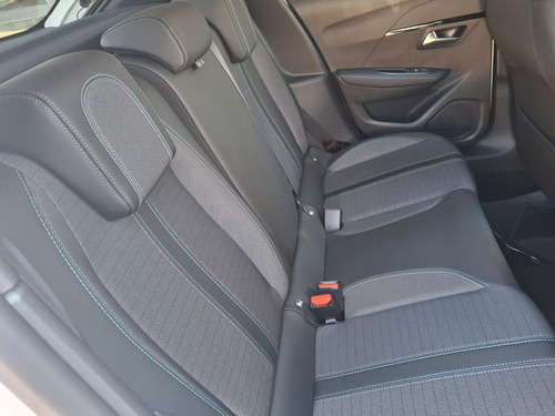 Peugeot 2008 5p Allure L3/1.2/T Aut