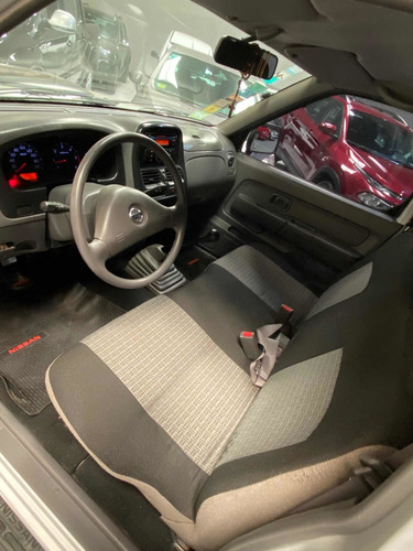 Nissan Np300 2.5 Cabina Doble 133cv 4x2 2010