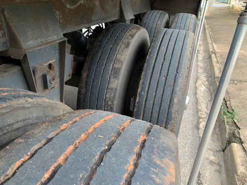 Carreta Carga Seca 1977 Com Pneus