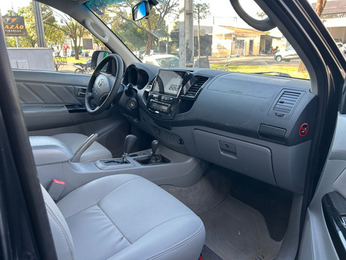 Toyota Hilux 3.0 SRV 4X4 CD 16V TURBO INTERCOOLER DIESEL 4P AUTOMÁTICO