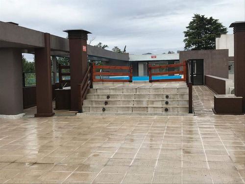 Imagen 20 de 24 de Departamento De Categoría Con Amenities Sobre La Costanera