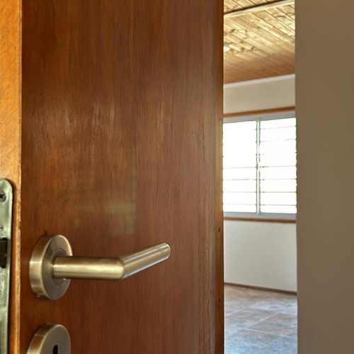Ph En Venta - 2 Dormitorios 1 Baño - Cochera - 43mts2 - Matheu, Escobar