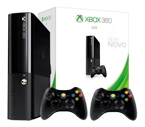 XBOX 360 slim COM 10 jogos e duas manetes e kinet - Videogames