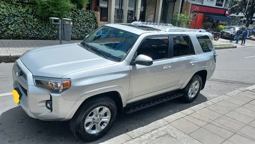 Toyota 4Runner 4.0 4Runner Sr5