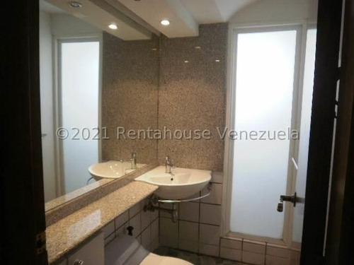 Imagen 16 de 23 de Casa En Venta 22-12476 En Cumbres De Curumo